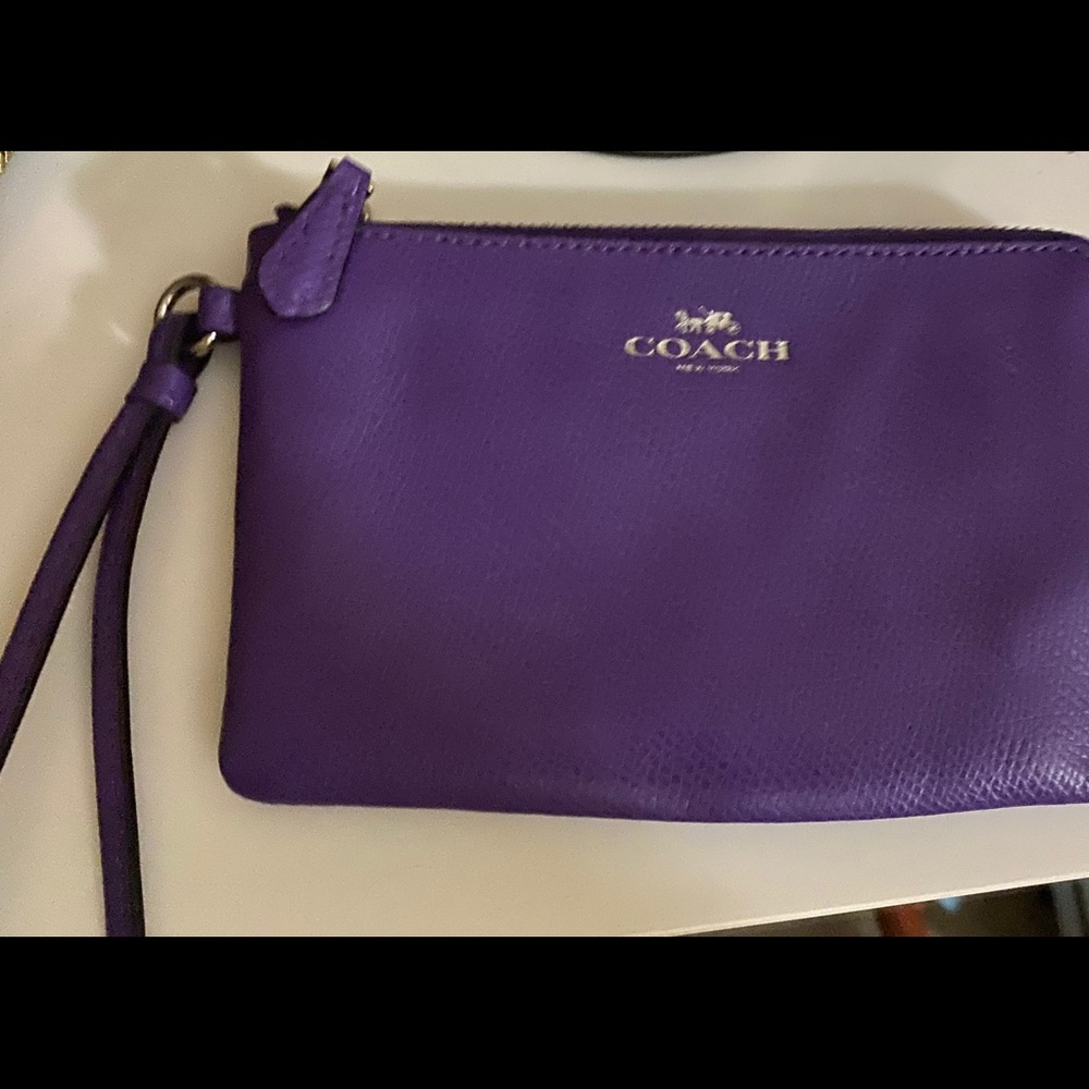 Coach Corner Zip Wristlet